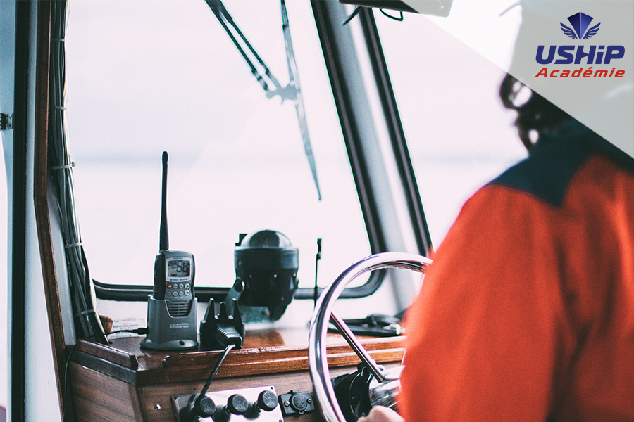 VHF Radio marine : l’équipement indispensable en mer